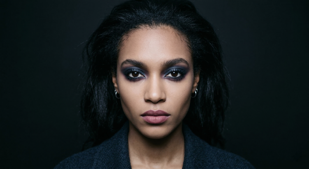 90s Grunge Smudge eye look adapted for Dark Winter coloring
